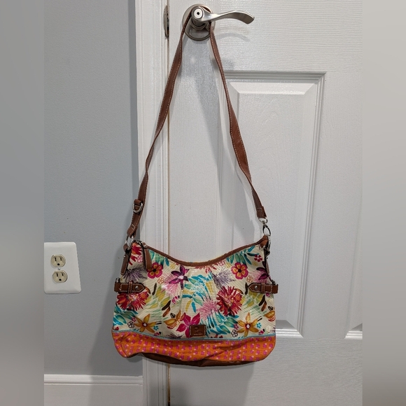 Plum Spring Fling Convertible Hobo Multicolor Floral Crossbody Bag - Picture 1 of 12